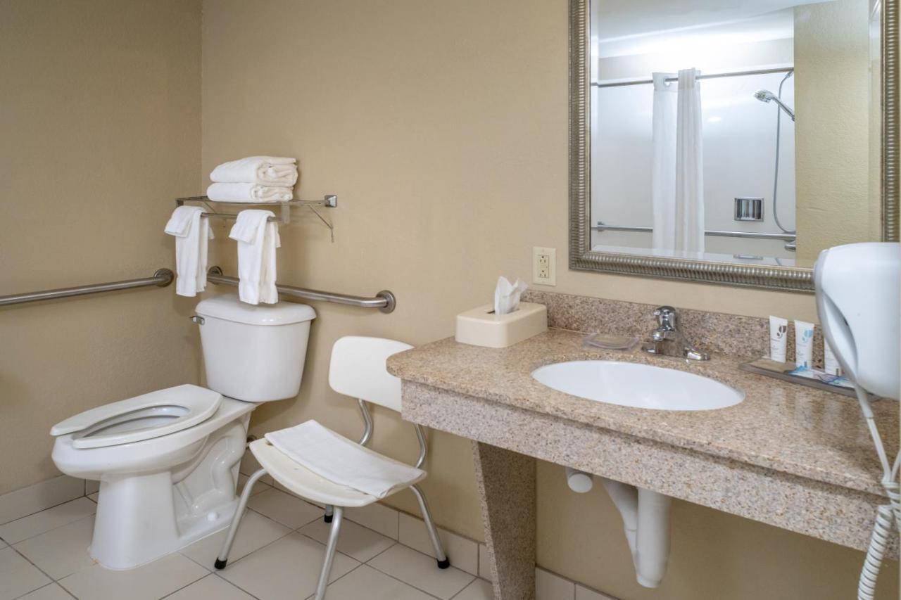 Country Inn & Suites By Radisson, Princeton, Wv Esterno foto